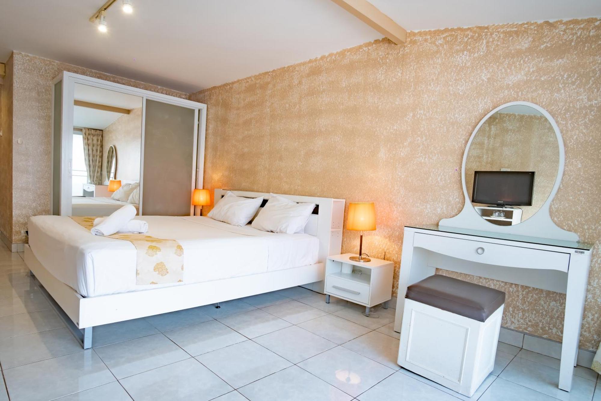 Windy Inn Hotel Патая Стая снимка